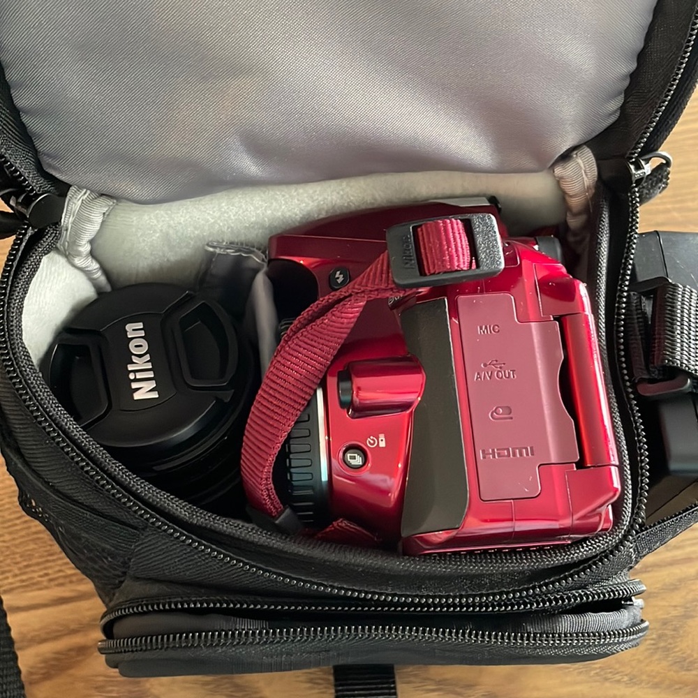 Nikon Camera - Picture 9 of 13